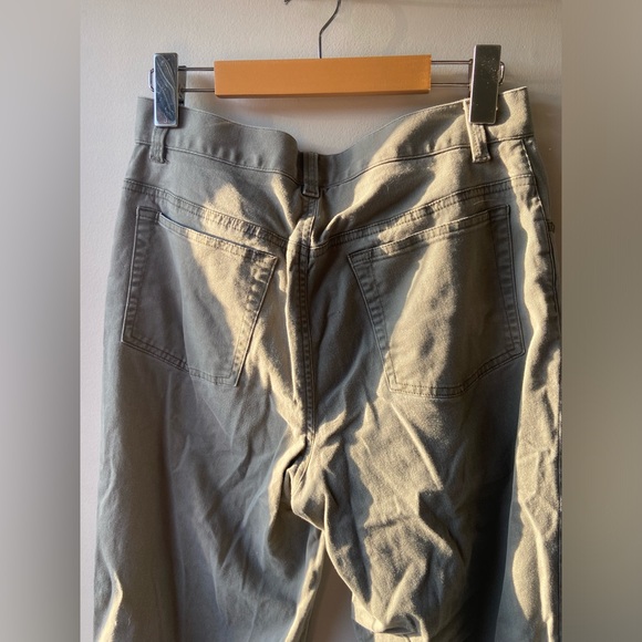 Jones New York khaki pants - Picture 2 of 5